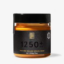 Load image into Gallery viewer, The True Honey Co. Ultra Premium 1250+ (26 UMF) MGO Manuka Honey
